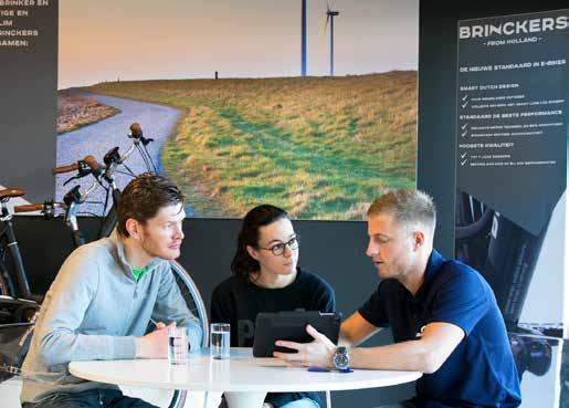 6. Brinckers Elektrische fietsen test aan huis of bij een van onze testcenters Direct een E-bike specialist spreken? Bel 085-0491186 voor vrijblijvend advies 7.