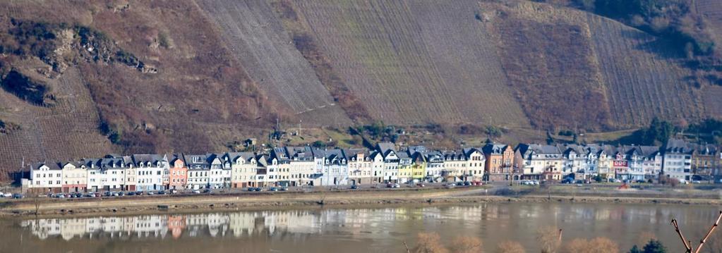 Zell is een leuk plaatsje om doorheen te lopen en tegelijkertijd kunnen we