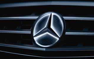 Mercedes-Benz ster verlicht: als optie kan op de grille een verlichte Mercedes-Benz worden aangebracht, die niet alleen oplicht bij het ver- en ontgrendelen van de auto met behulp van de