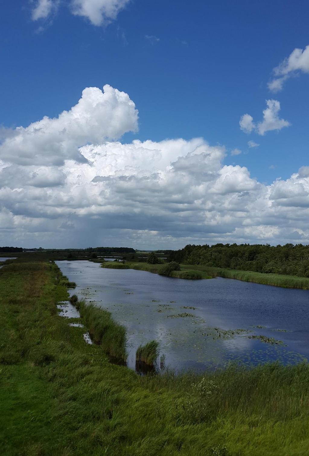 De Aanpak Duurzaam GWW werkt! 1. Concretiseert het begrip duurzaamheid 2. Opent de blik op de omgeving 3.