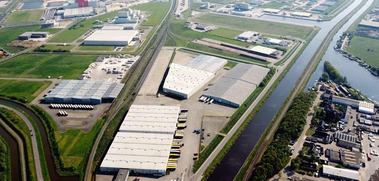 Aanbod bedrijfsruimte per regio (in m²) Regio 2009 2010 Stijging/daling Noord Drenthe 288.000 262.000-9% Friesland 282.000 327.000 +16% Groningen 228.000 276.000 +21% Oost Achterhoek 253.000 277.