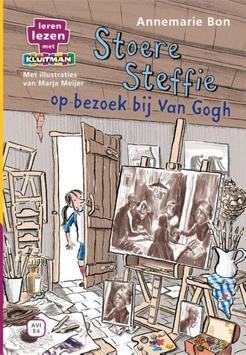 ISBN 978-90-5529-882-2 Lars is jarig en krijgt mooie cadeaus: een opblaasboot van mama, een boek van zijn broer en zus en van opa een tent. Lars wil die nacht graag met opa in de tent slapen.