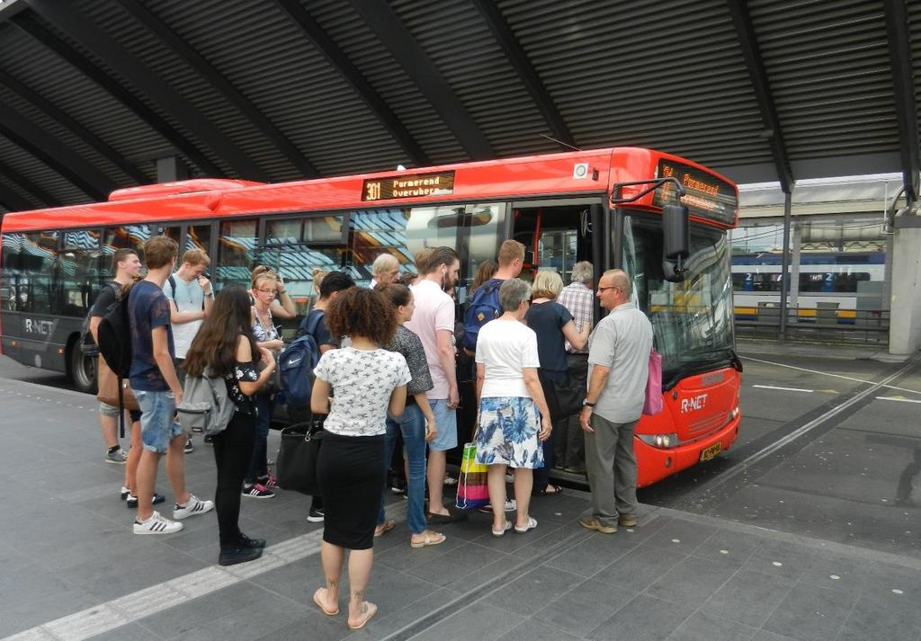 Opinion In de Quick Scan Aantakken van buslijnen uit Waterland op Metrostation Amsterdam Noord (TransTec, 14 april 2015, in opdracht van de gemeente Purmerend) is aangegeven dat er te veel