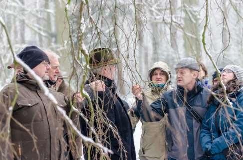 vrijwilligersnetwerk Een natuurgids creeërt kansen om een groep mensen de natuur te laten beleven en ontdekken en die groep