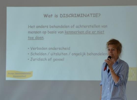 60% van de werkzoekenden die hieraan meedoen hebben binnen zes maanden betaald werk. De organisatie Het is netwerken wil dit ook in Haarlem opzetten. www.hetisnetwerken.