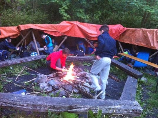 Beste leerlingen van klas 3, Jullie willen je wellicht opgegeven voor het survivalkamp van 10 mei t/m 13 mei 2018. De voorbereidingen voor dit kamp zijn nu in volle gang.