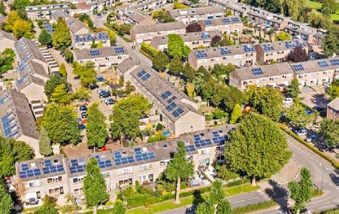 4 CO 2 besparing bestaande woningen Gebouwen dragen door hun energieverbruik nu nog voor 30% bij aan de CO 2 uitstoot.