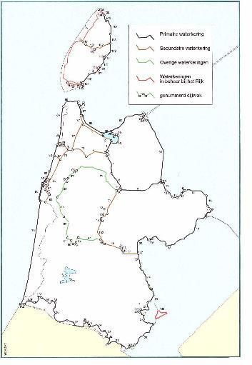 Dat zijn compartimenteringsdijken, boezemwaterkeringen, polderwaterkeringen en landscheidingen (zie figuur 16 voor de compartimenteringsdijken in het gebied).