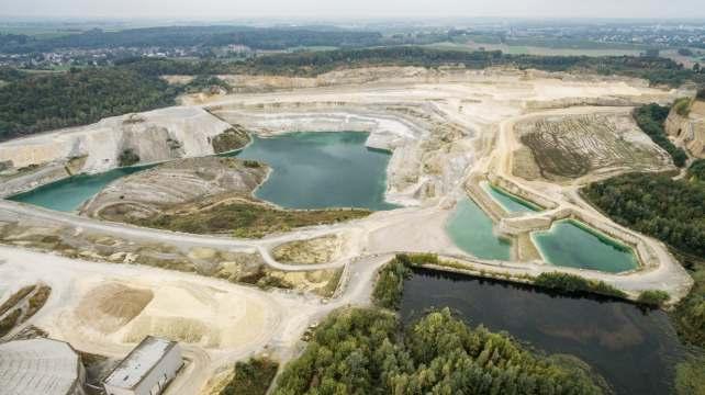 SOME wil het water uit de groeve gebruiken als natuurlijk kapitaal om de overgangszone te kunnen koelen en verwarmen met een warmte- en koudenet.