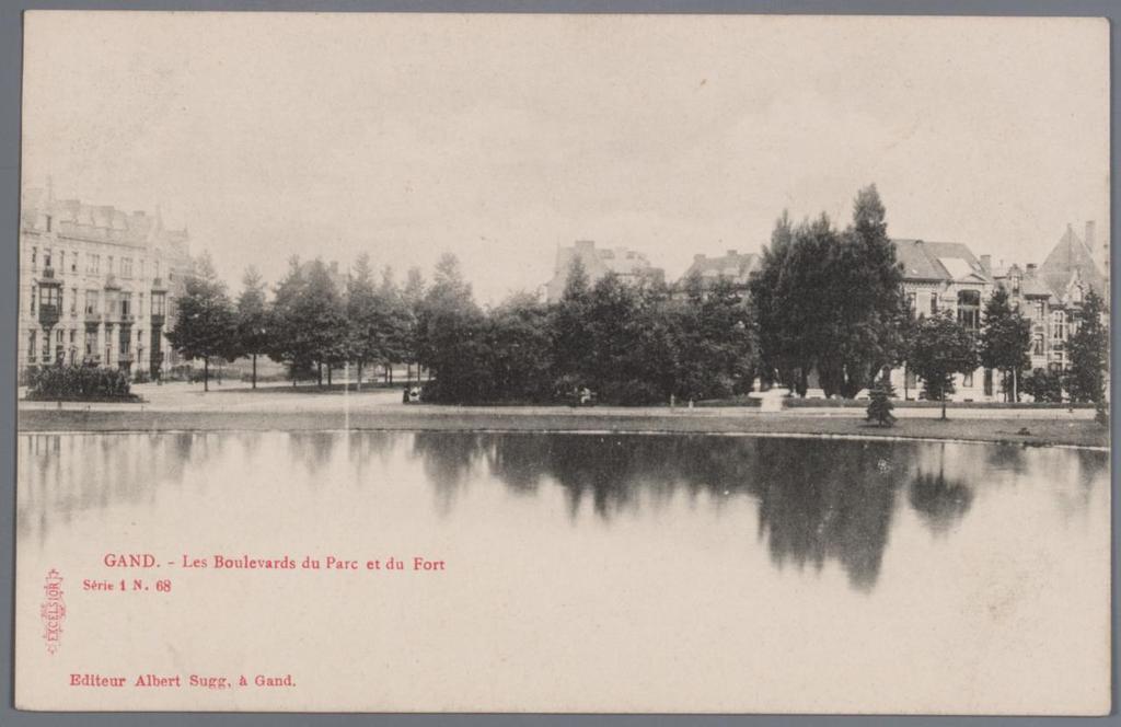 Foto 3: Postkaart Parklaan en Fortlaan die aantoont dat de bomen zelfs ouder zijn dan sommige huizen (tussen 1898 en 1901).