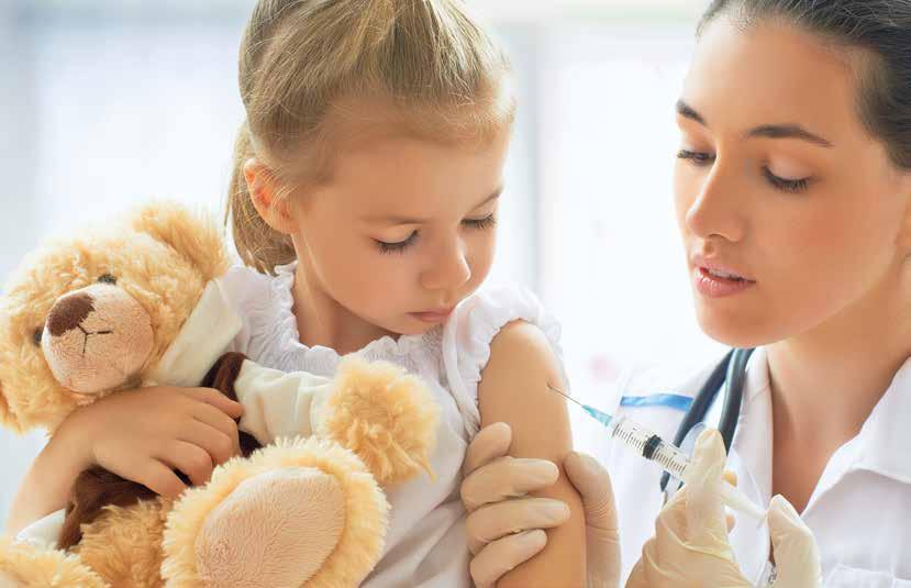 De aanbeveling luidt: Gebruik van afleidingstechnieken door zorgverstrekkers tijdens de vaccinatie van kinderen.