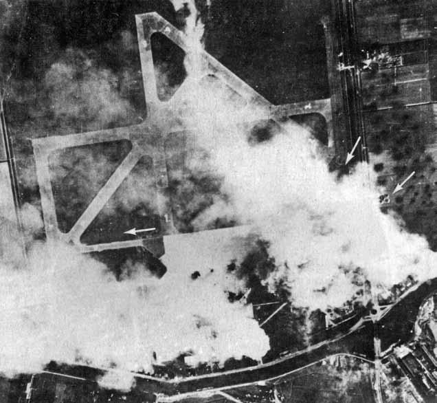Na afloop van het bombardement bleken niet alle loodsen helemaal vernield te zijn. De overgebleven vliegtuigen vlogen in brand of werden na enkele dagen zelfs eigenhandig in brand gestoken.