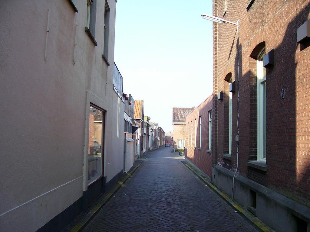 Zicht in de Stoofstraat Musea: Oudenbosch kent ook een zouavenmuseum.