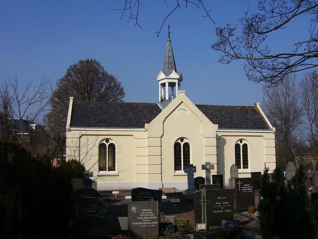 Kapel Sint-Barbara Sint Bernaertsstraat (begraafplaats) http://reliwiki.nl/index.php?title=oudenbosch,_st.