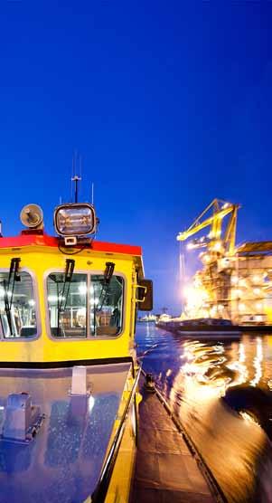 Havenbedrijf Amsterdam werkt nauw samen met diverse internationale organisaties en initiatieven zoals Ecoports, World Ports Climate Initiative (WPCI) programma en Green awards om schonere zeevaart te