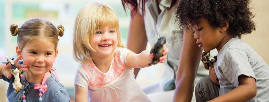 Onze oplossingen Om de kinderdagverblijven te voorzien van slimme oplossingen hebben wij een concept ontwikkeld waarbij groeps- en slaapruimtes met een decentraal systeem worden geventileerd.