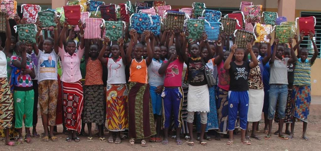 Bescherming voor meisjes/vrouwen gedurende de menstruatie Vrouwen/ meisjes in Burkina Faso hebben moeilijk of geen toegang tot een praktische/ hygiënische bescherming tijdens de menstruatie.