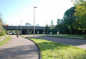 Ook de maatregelen aan de A27 en de A28 dragen bij aan die bereikbaarheid, onder meer met goed functionerende op- en afritten voor het autoverkeer en met de aanpassing van de fietstunnel tussen De