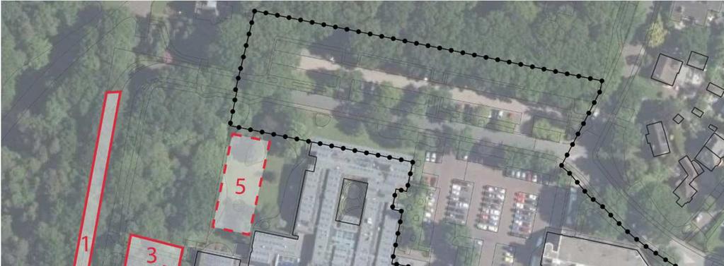4 Mogelijkheden tot aanleggen nieuwe parkeerplaatsen Aan de Chevallierlaan direct ten westen van het gemeentehuis is ruimte om parkeerplaatsen aan te leggen.