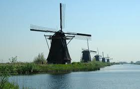 diep gedeelte van de polder gemalen wordt, heet deze molen een putmolen.