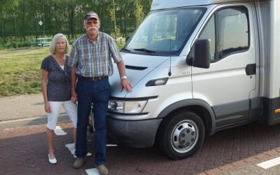 Help u ons mee? Voor een nieuwe bus voor Martien & Nita? Sponsor mee voor een andere bus, zodat Martien en Nita veilig het woord kunnen blijven verkondigen onder de chauffeurs langs de weg.