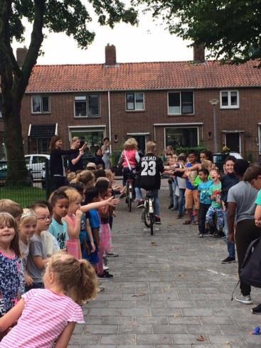 We zullen de kinderen gaan missen en wensen hen veel succes op de volgende school!