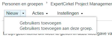 Gebruikers uitnodigen voor mijn teamsite (2) Gasten uitnodigen Open de teamsite waarvoor je de gast wilt uitnodigen.