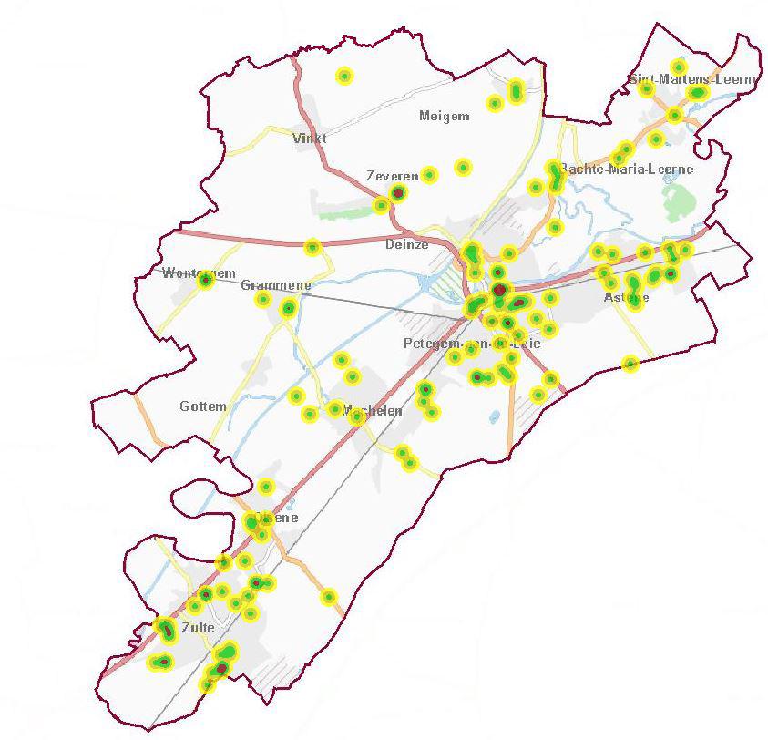 Hotspots Indien we de feiten op kaart plaatsen, valt vooral de hotspot in het centrum van Deinze op.