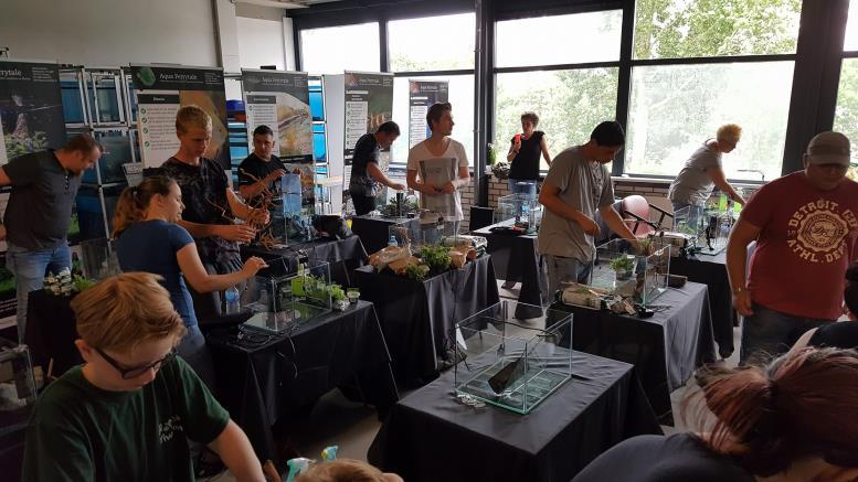 Na de workshop werd iedereen voorzien van een lunch en wat te drinken. En gezien de warmte die dag was dat laatste zeer welkom.