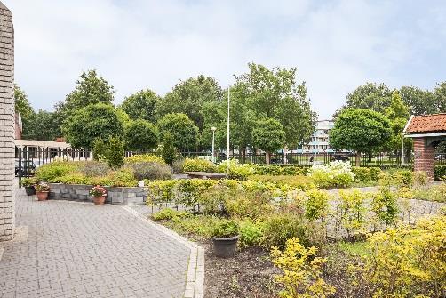 7:17 lid 1 en 2 BW komt het geheel of ten dele ontbreken van één of meer eigenschappen van de onroerende zaak voor normaal en bijzonder gebruik en het eventueel anderszins niet-beantwoorden van de