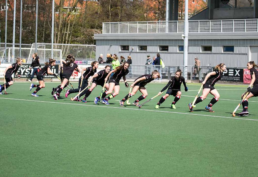 Hockeycompetitieprogramma Craeyenhout Dames 1 Overgangsklasse 2016-2017 11.09.16 HGC D1 uit 18.09.16 MHCHBS D1 thuis 25.09.16 Almeerse HC D1 uit 02.10.16 WMHC D1 thuis 09.1016 HIC D1 uit 16.10.16 Ring Pass Delft D1 thuis 23.