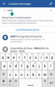 Zorg ervoor dat je de Facebook-pagina van MINI Driving School koppelt aan het