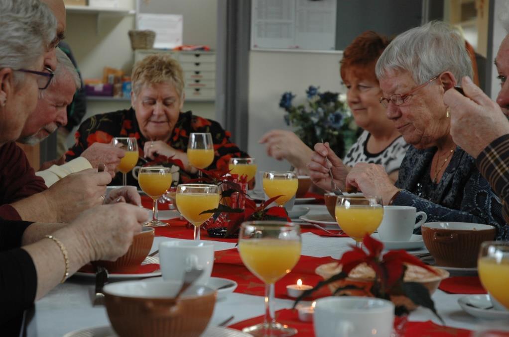 Kerstbrunch 2014 Het nieuwe jaar is alweer een maandje oud, maar toch wil ik nog even terug blikken op de laatste maand van 2014 en dan nog wel speciaal naar de kerstbrunch.