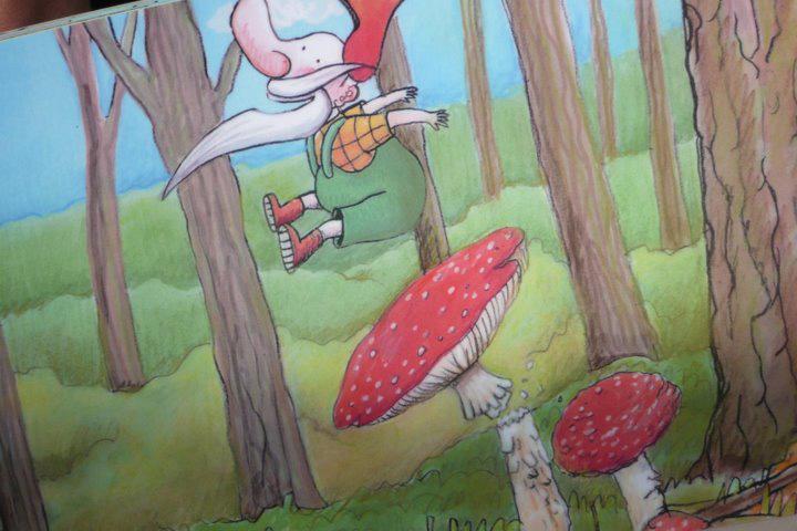 Zingen over paddenstoelen Op een grote paddenstoel Maar kabouter Spillebeen ging toch door met wippen op die grote