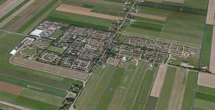 181.3 m C 90 m D de Beemster. Elke poldermodule bestaat uit vier gelijk geprofileerde en door Het dorp Middenbeemster is ontworpen op het kruispunt van de Middenweg bomen begeleide polderwegen.