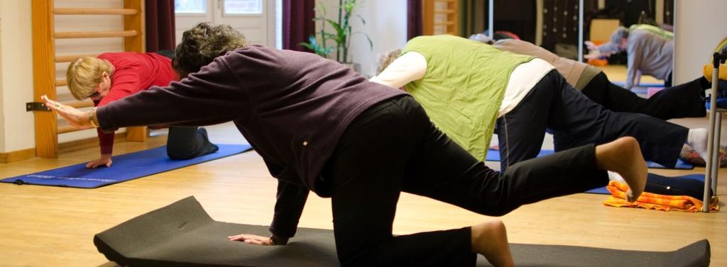 WEKELIJKSE ACTIVITEITEN DONDERDAG Yoga op de mat/vloer 9.30 10.30 uur Tuinzicht Onder leiding van een vakdocent doet u diverse ontspanningsoefeningen.