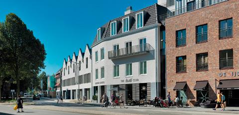De winnaar Gasthuyspoort, Breda De transformatie van het voormalige stadskantoor naar woningen en commerciële ruimten tot Gasthuyspoort in Breda (Maas-Jacobs Vastgoed) is door de vakjury en het