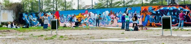 Jaarverslag 2015 Aanpak graffiti- en plakvandalisme Meldpunt Graffiti (Dienst Publiekszaken) Inleiding Het beleid van de gemeente is gericht op preventie en bestrijding van illegale graffiti.