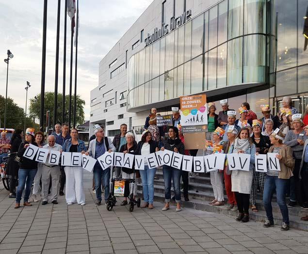 De voltallige gemeenteraad steunde de nieuwe koers van de Bibliotheek en BiblioPlus krijgt tot 2019 om de vernieuwingen overtuigend neer te zetten. De eerste stappen zijn in al gezet.