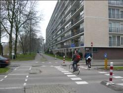 6. De Prachtplekken en Prachtverbindingen 6. Watertorendreef Huidige situatie De Watertoren met het park erom heen is het gebied tussen het Winkelcentrum en de rondweg.