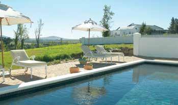 Activiteiten: Relaxen bij WedgeView Spa, wijnproeven bij één van de Wine Estates en culinair genieten in één van de top restaurants van Stellenbosch (4 van de 10 beste restaurants van ZA bevinden