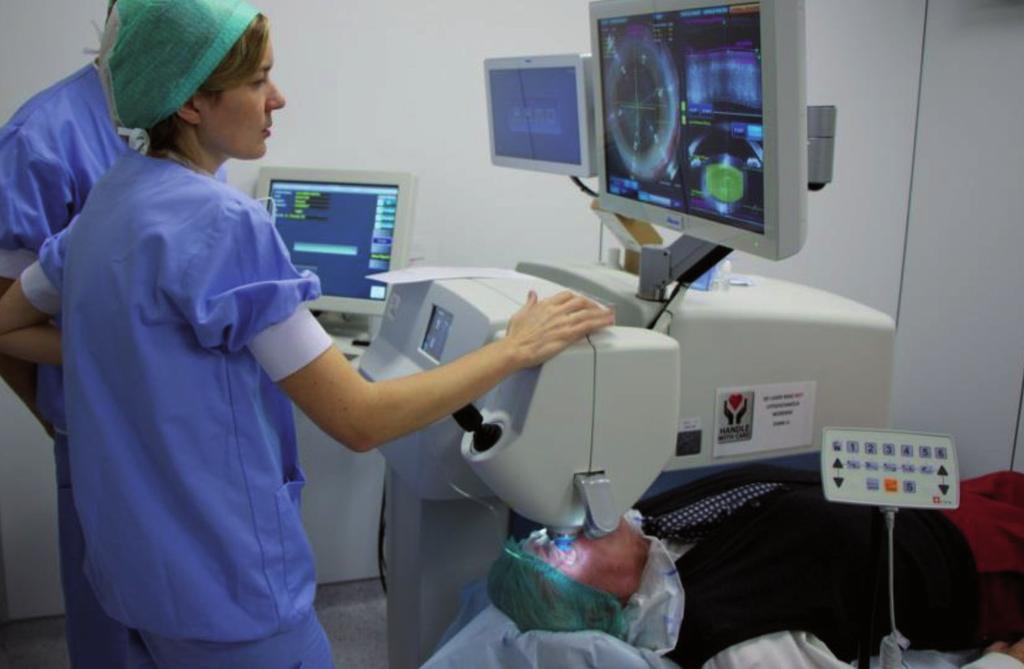 INFORMATIE voor de patiënt Oogheelkunde lasergestuurde cataractoperatie