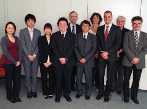 specifieke Japanse residueisen. Naar aanleiding van hun bezoek aan het FAVV in september 2012, kon deze procedure uitgebreid aan een Japanse overheidsdelegatie worden toegelicht.