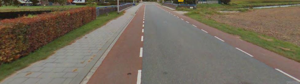 Op dit moment zijn op geen van de Haltes langs de N792 ABRI s aangebracht.