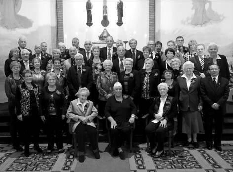 90-jarig jubileum dames- en herenkoor Zondag 5 oktober jl. heeft het dames- en herenkoor van de locatie Mariaparochie het 90-jarig koorjubileum gevierd.