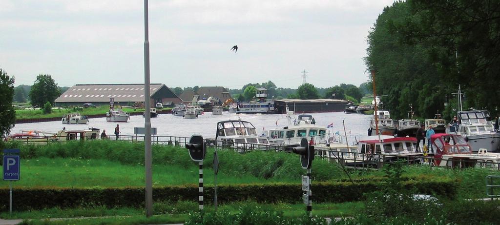 Foto: Provincie Overijssel 4.23 Genemuiden en Zwartsluis Waar: vaarwater tussen Kampen en Genemuiden, zuid van het Zwarte Meer.