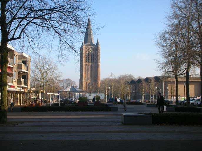 Kerktoren orientatiepunt in het