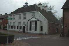 leiden: De moderne straten als de Taylor, Airborne- en de Nieuwstraat, en de