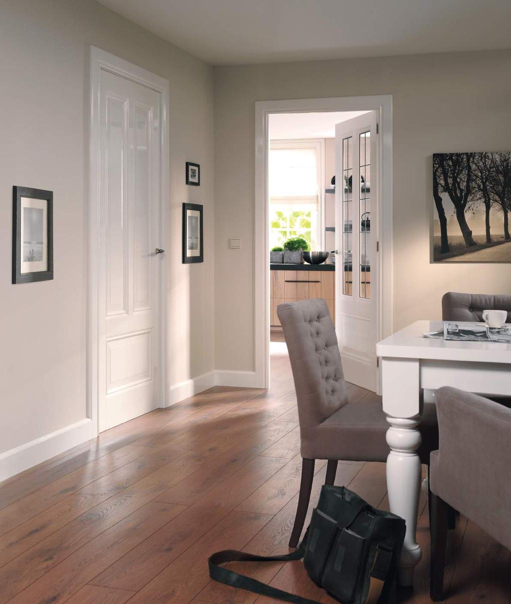 Traditional Met een deur uit de Traditional serie krijgt je huis een elegante uitstraling.
