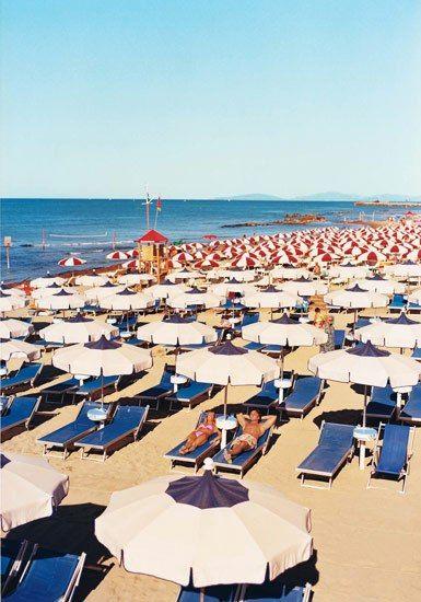 4. Stranden Toscane Heerlijk genieten op het strand. Dit is echt zo lang geleden.